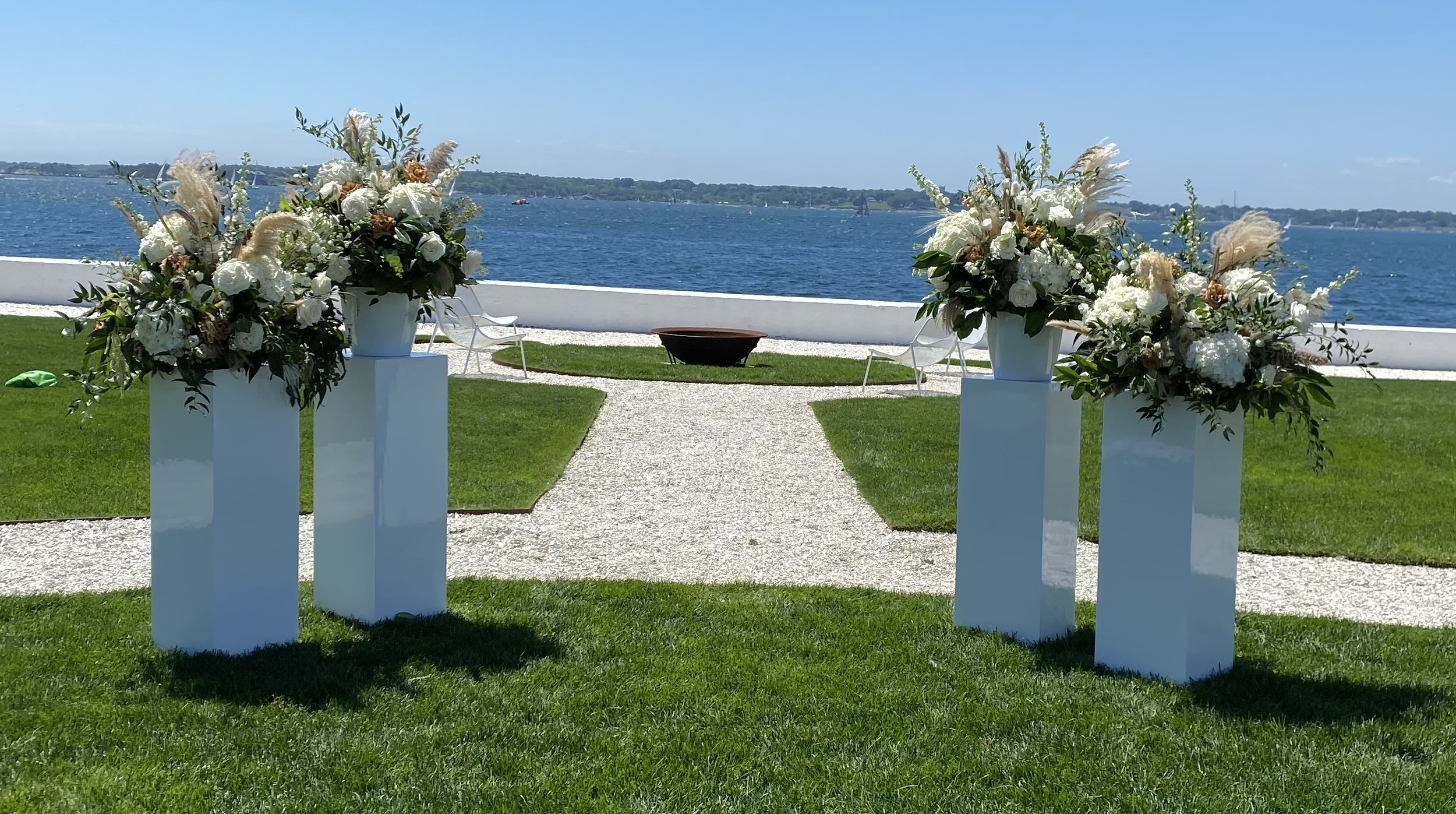 pampas, blues, ivories & Belle Mer